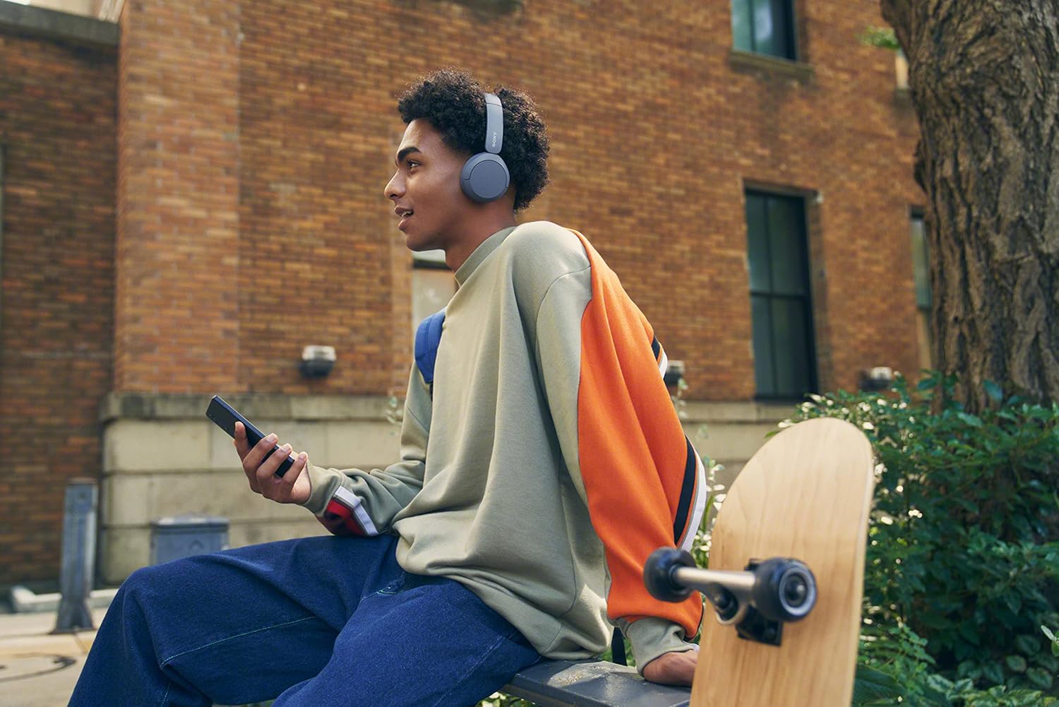 SONY WH-CH520 with 50 Hrs Playtime, DSEE Upscale, Multipoint Connection/Dual Pairing Bluetooth